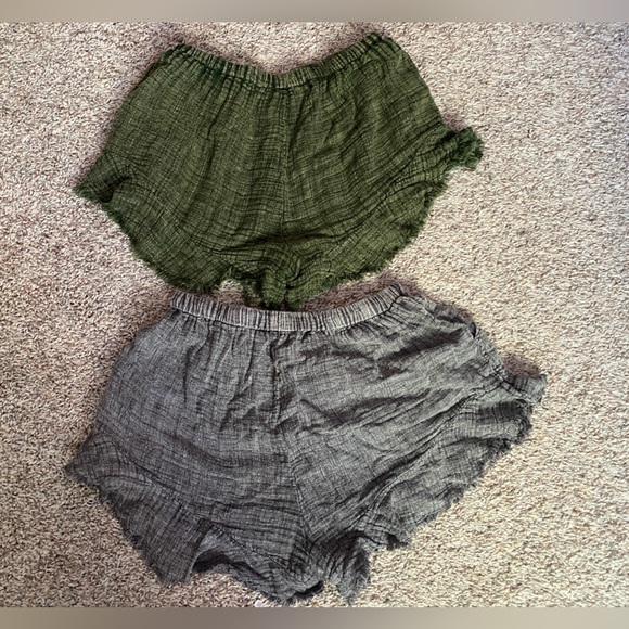Women's Green and Gray Shorts Bundle Raw Hem Pockets Free People - Picture 6 of 9